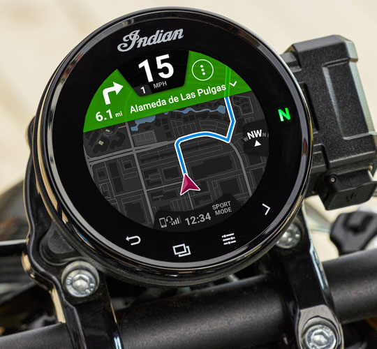 RIDE COMMAND搭載4インチタッチスクリーン